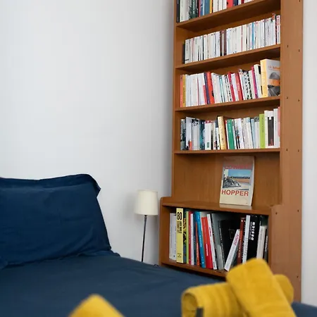 La Decouverte, Front De Mers-les-Bains