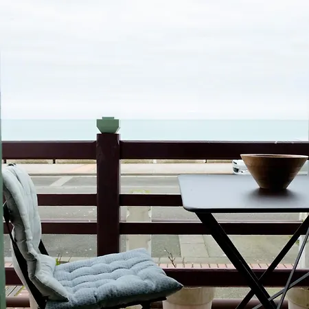 Apartment La Decouverte, Front De